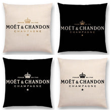 Lade das Bild in den Galerie-Viewer, Luxus Kissen MOËT & CHANDON