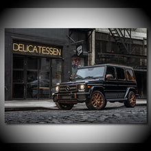 Lade das Bild in den Galerie-Viewer, Gemälde G-Wagon X Gold